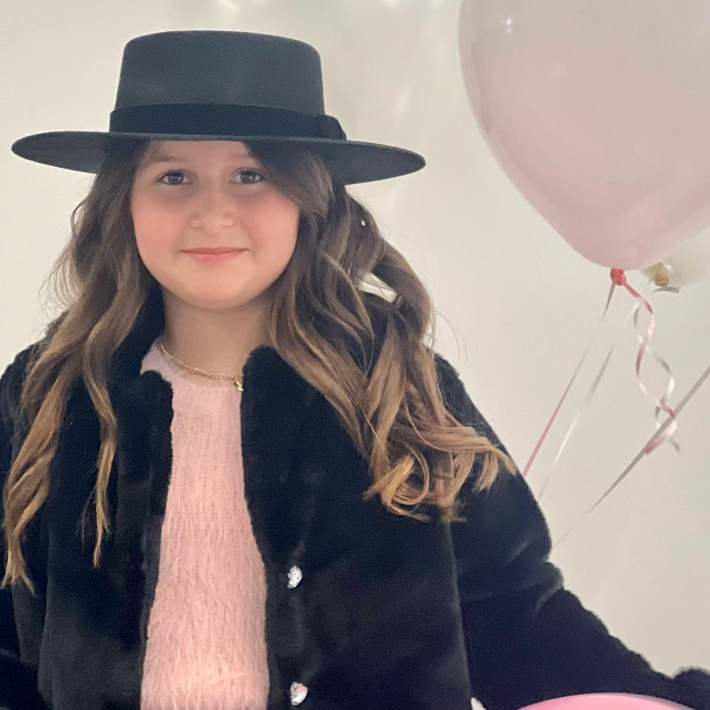 Little Chicago girl